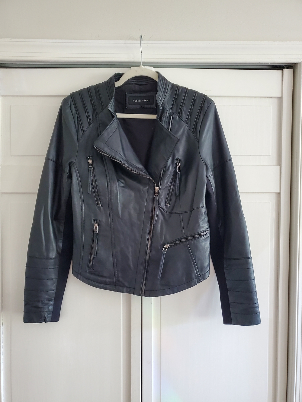 Black Rivet Women's L 100% Genuine Leather Moto Jacket